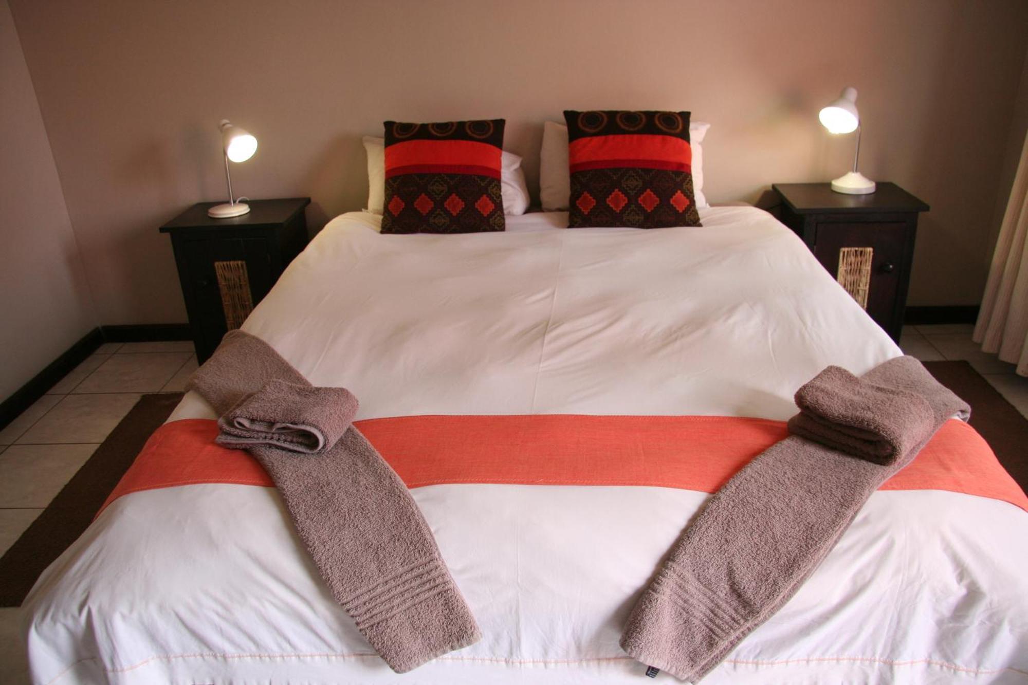 Dunedin Star Guesthouse Суакопмунд Стая снимка